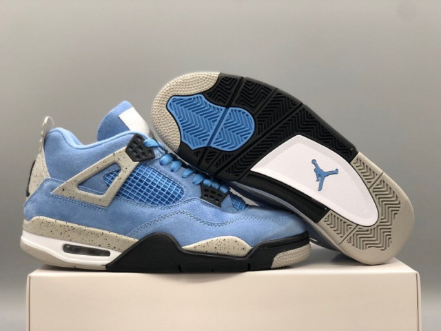 Air Jordan 4 Retro 'University Blue' - SneakerCharter.com