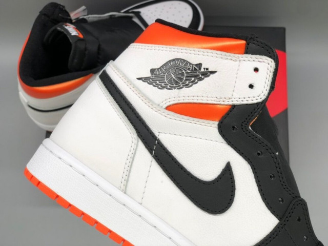 retro high og electro orange