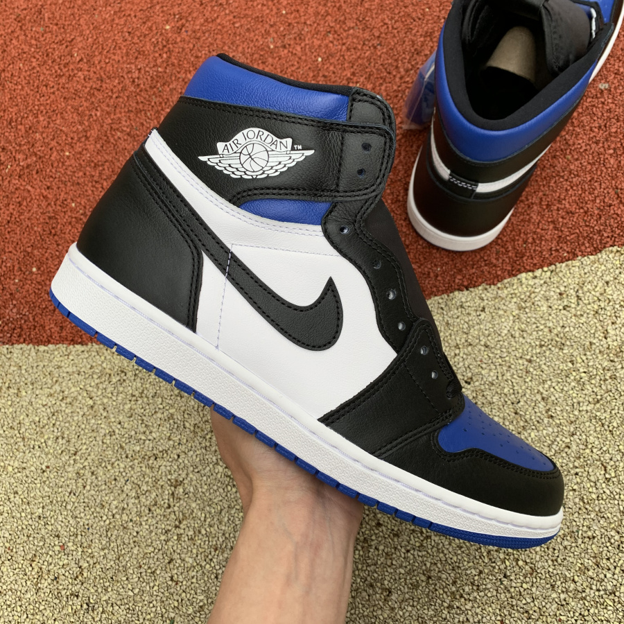 Jordan 1 Retro High Royal Toe - SneakerCharter.com