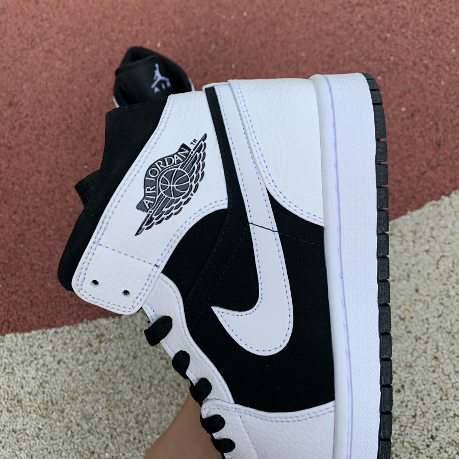jordan 1 tuxedo mid