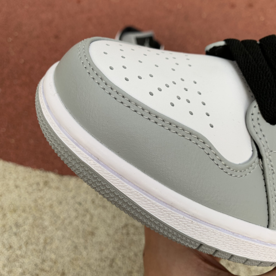 jordan 1 mid smoke grey size 7