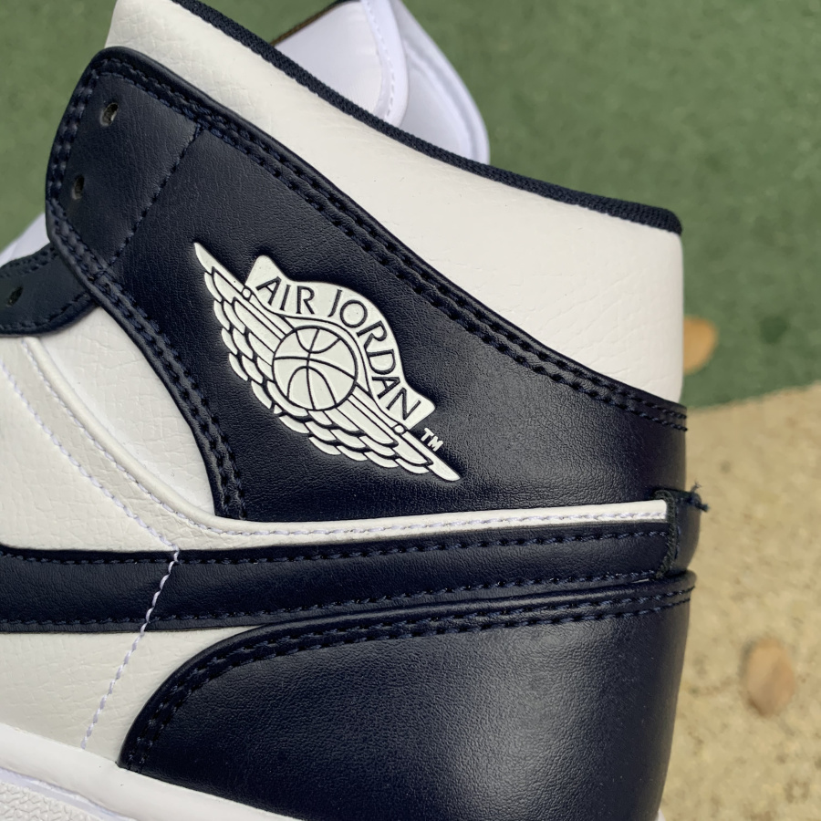 air jordan 1 mid obsidian