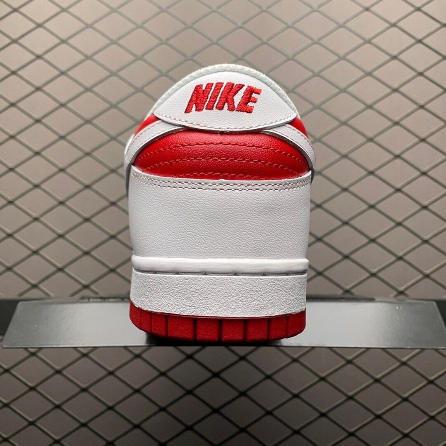 Dunk Low 'Championship Red' - SneakerCharter.com