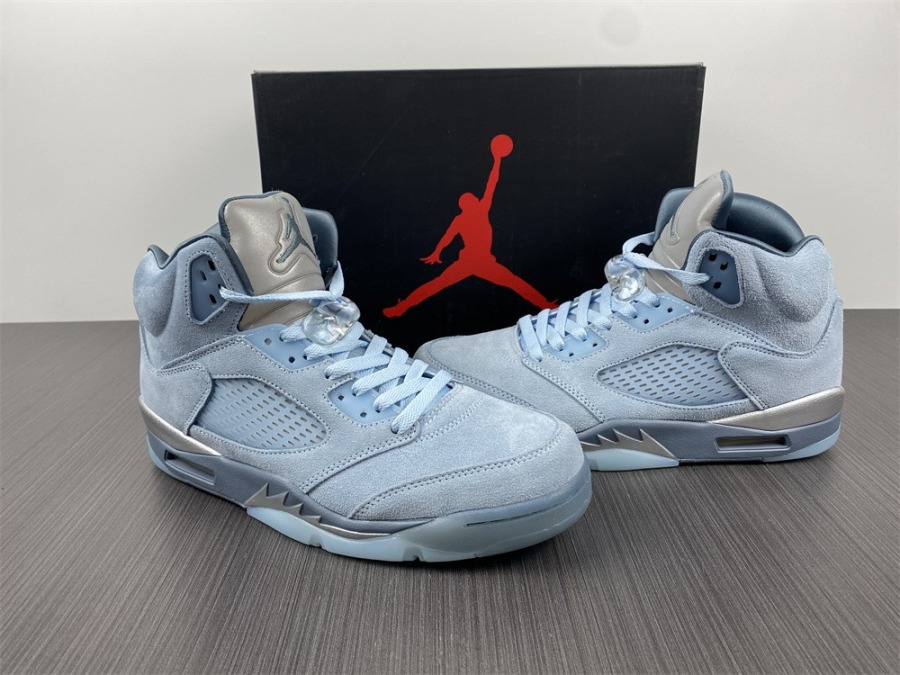 Air Jordan 5 Retro 'Blue Bird' - SneakerCharter.com