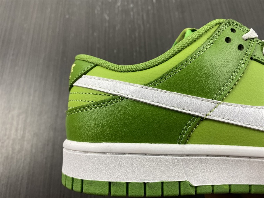 NIKE DUNK LOW chlorophyll $215.00 - PicClick