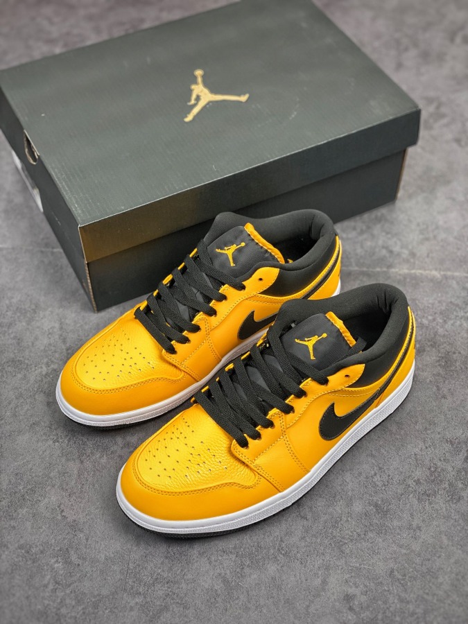 university gold 1 low