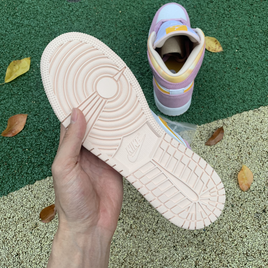 jordans 1 mid arctic pink