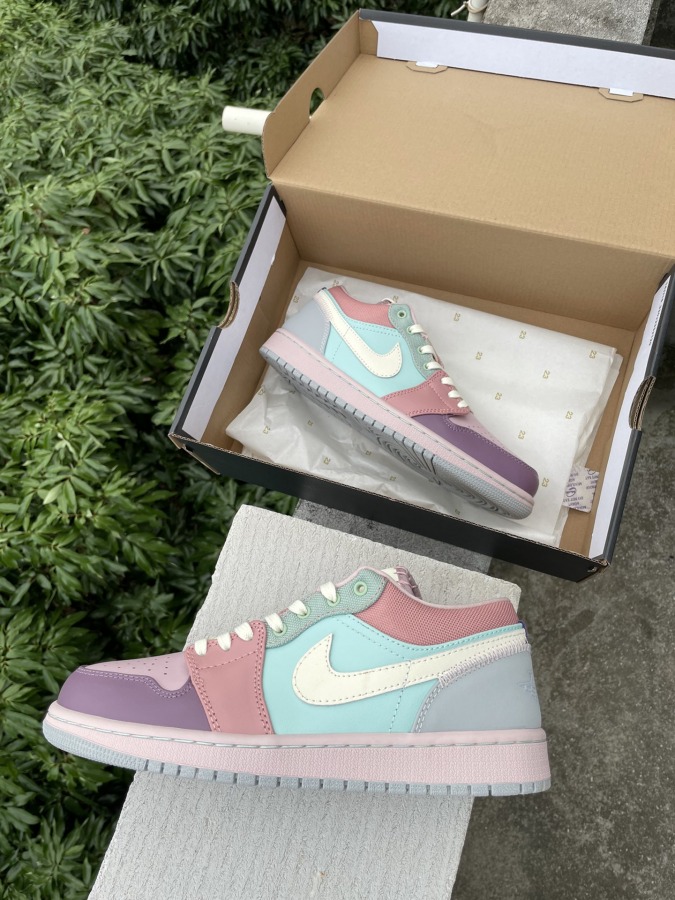 Air Jordan 1 Low SE 'Easter Pastel'