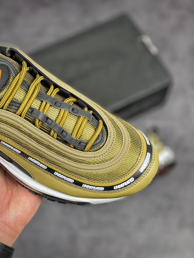undefeated air max militia green