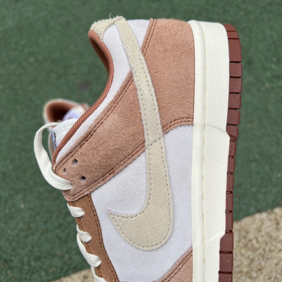 dunk low premium curry