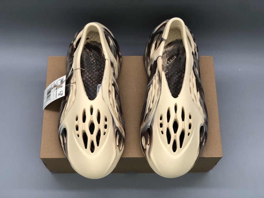 Yeezy Foam Runner 'MX Cream Clay'