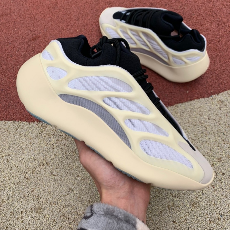 Yeezy 700 V3 'Azael' - SneakerCharter.com