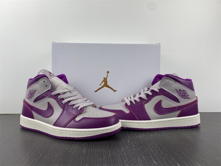 jordan mid 1 magenta