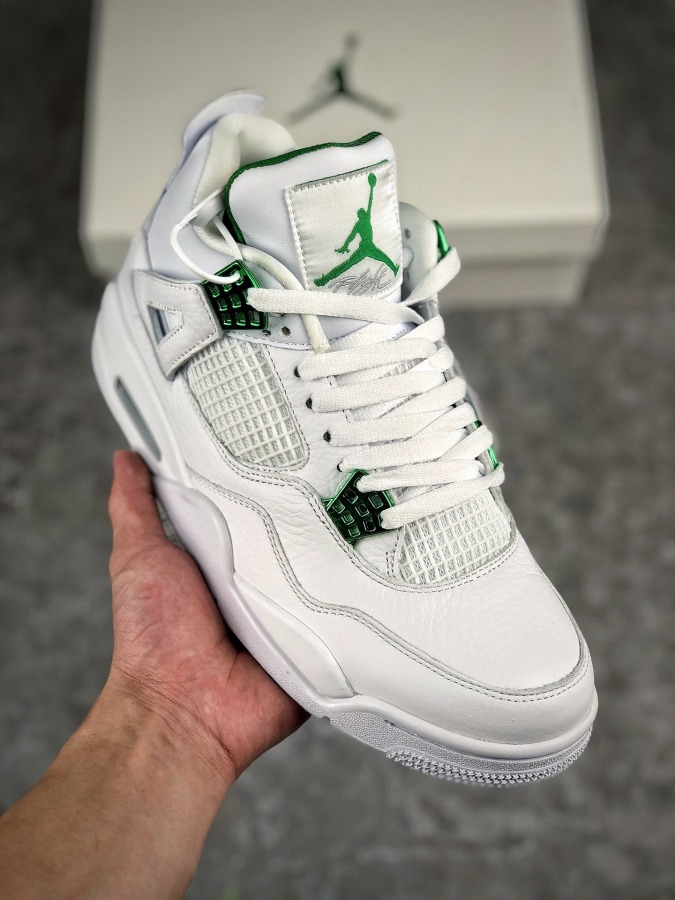 Air Jordan 4 Retro 'Green Metallic' - SneakerCharter.com