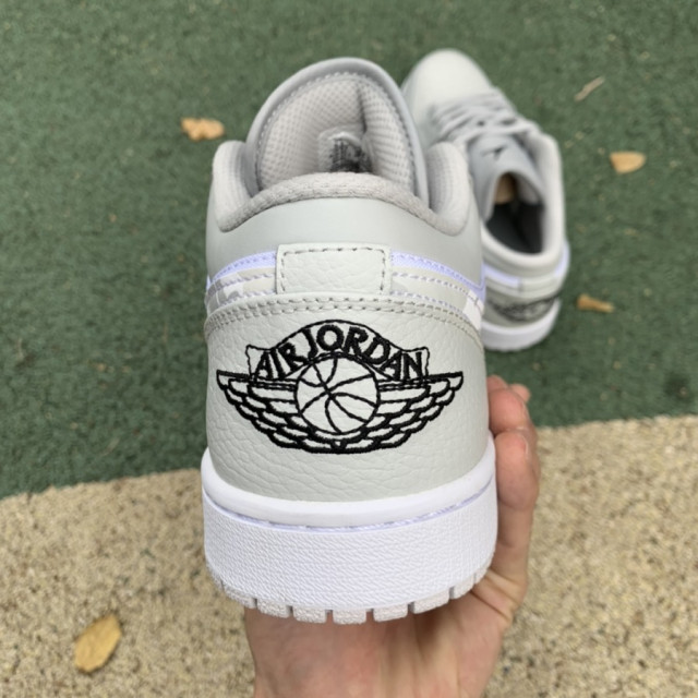 Air Jordan 1 Low 'White Camo' - SneakerCharter.com