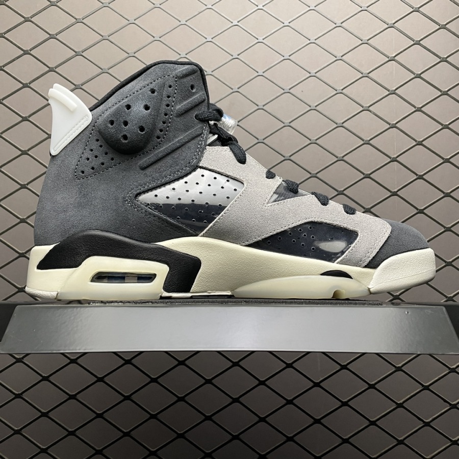 jordan tech chrome 6