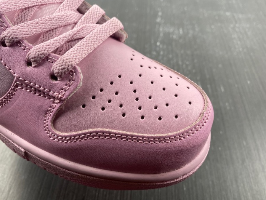 dunk low gs pink