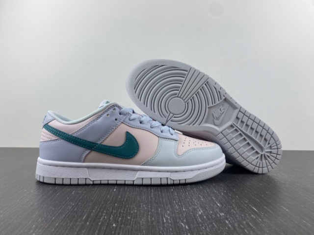 Dunk Low 'Mineral Teal' - SneakerCharter.com
