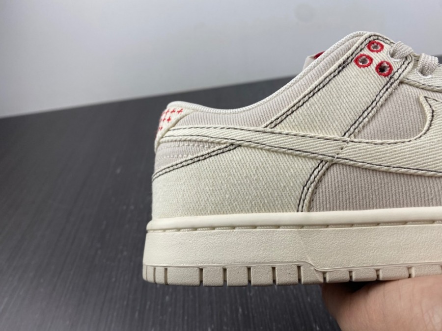 Dunk Low 'Sashiko - Light Orewood Brown' - SneakerCharter.com